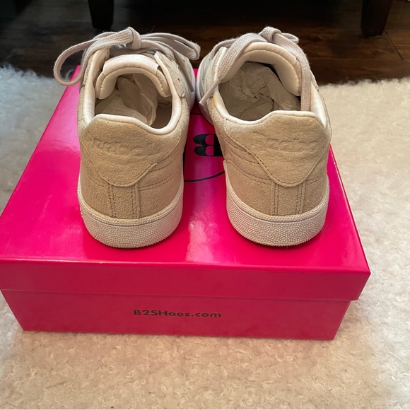 Reebox suede beige sneakers shoes club tennis workout athlesuire athletic - Picture 6 of 6